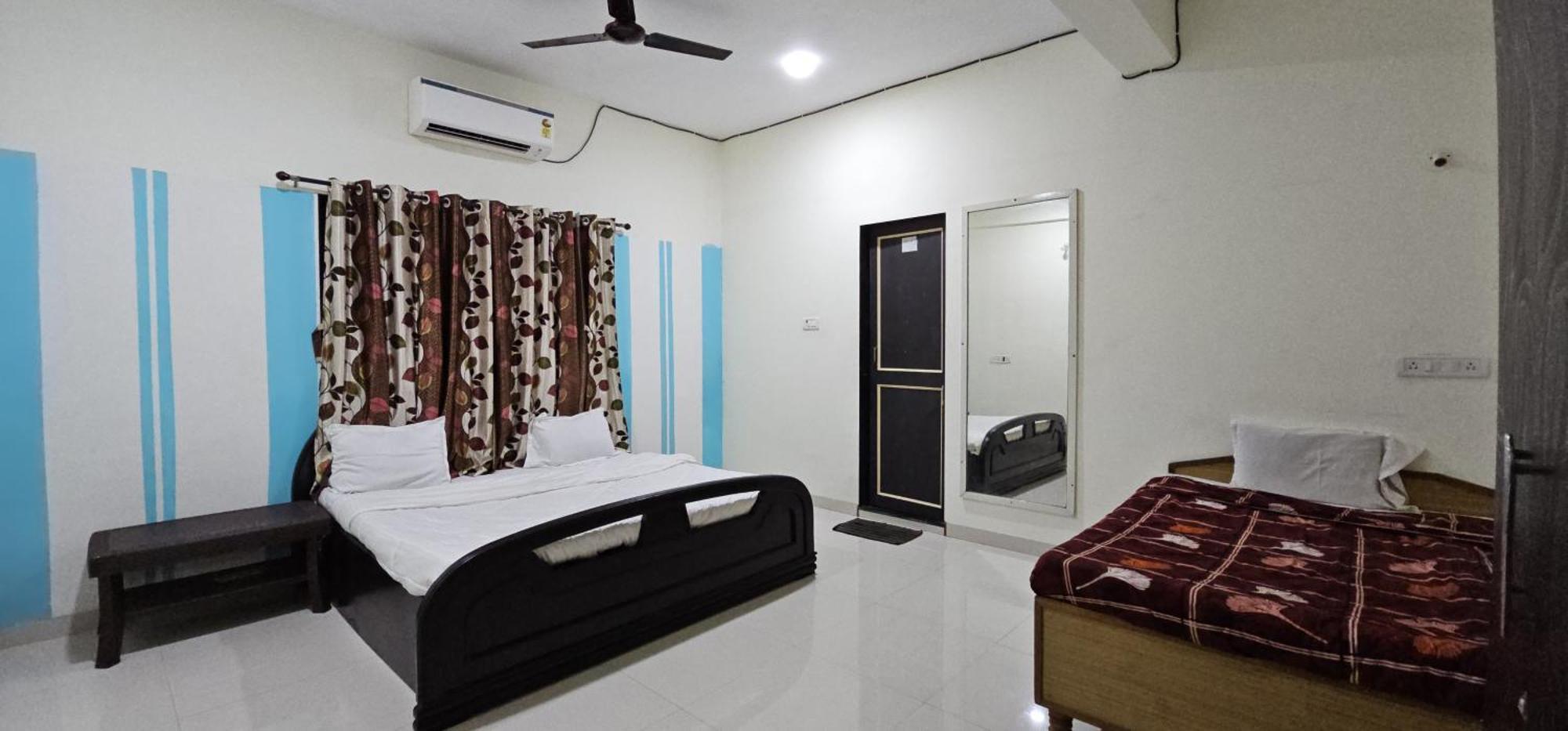 Blue Bell Homestay Lonavala Exterior photo