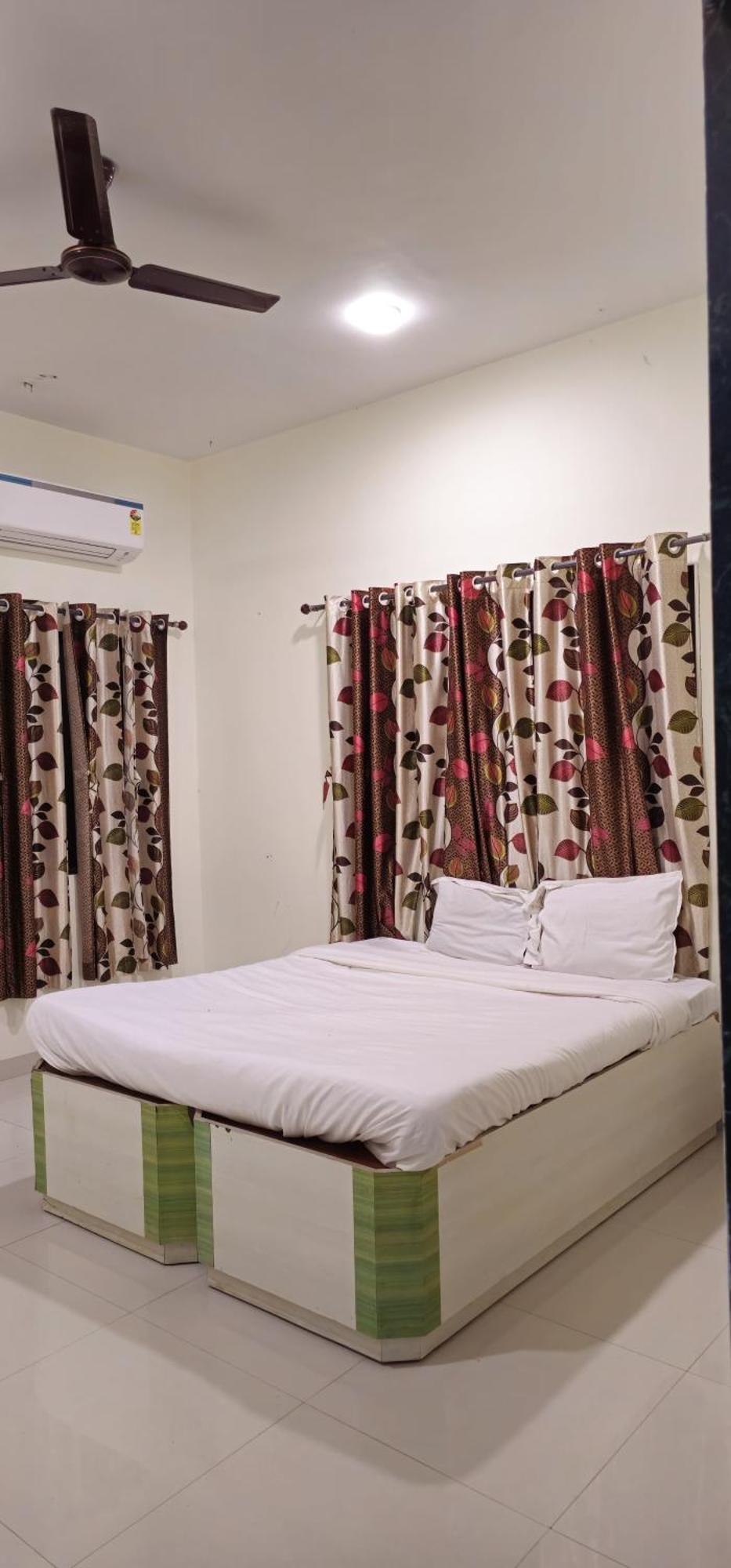 Blue Bell Homestay Lonavala Exterior photo