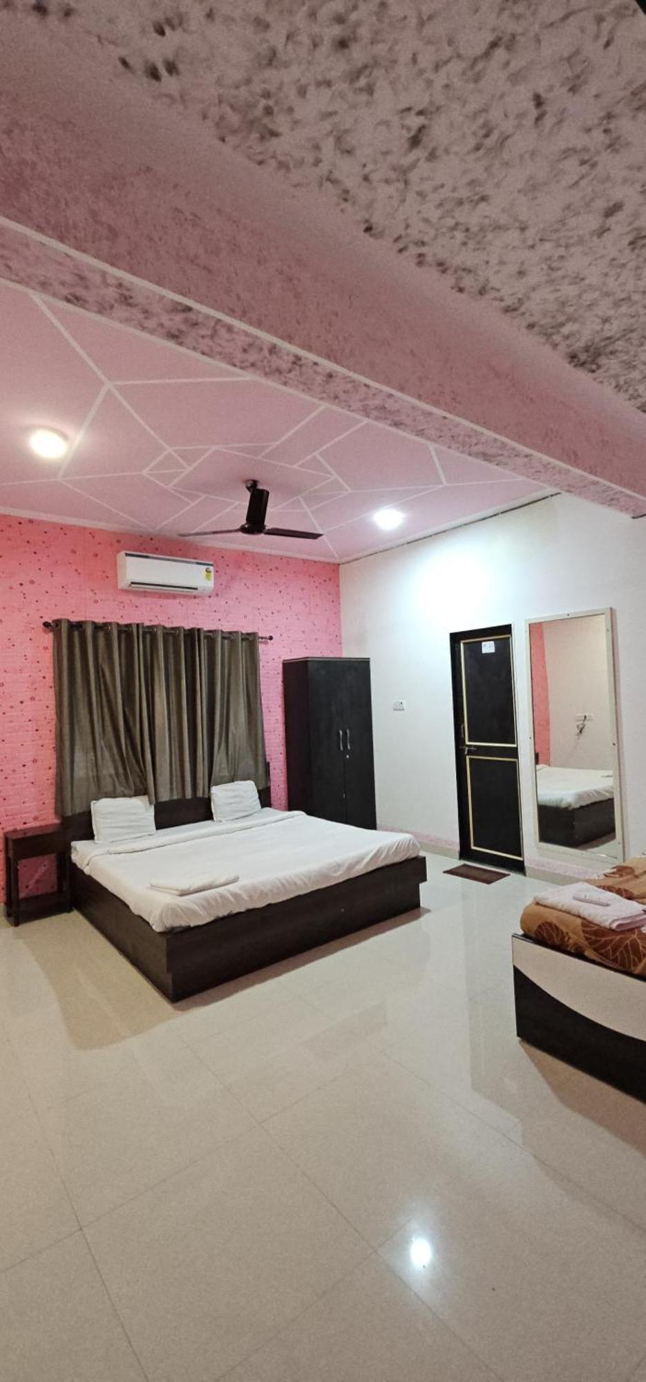 Blue Bell Homestay Lonavala Exterior photo
